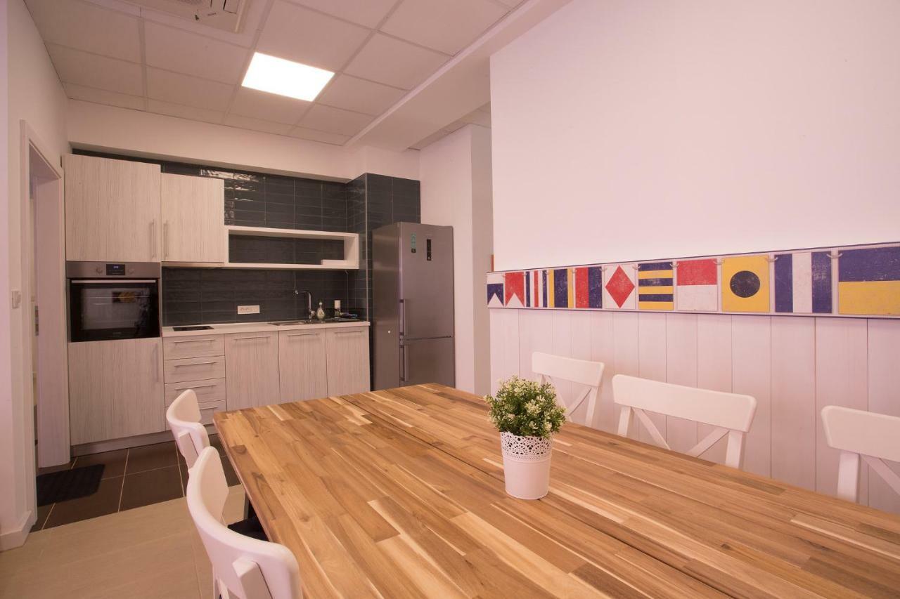 Downtown Beach Apartments Umag Dış mekan fotoğraf